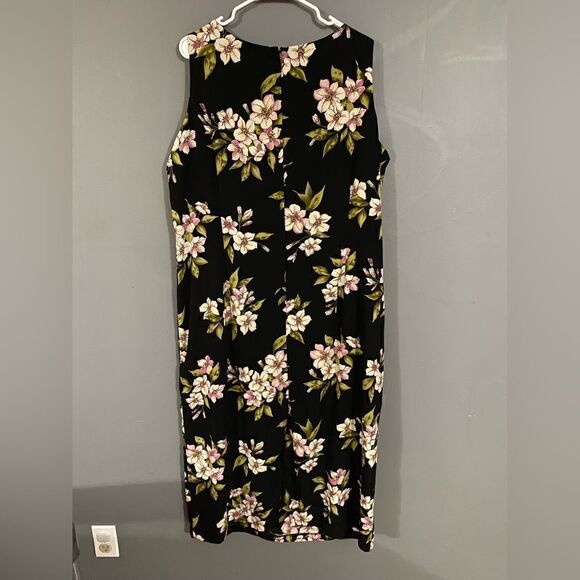 Floral Studio I Sleeveless Dress Size 22W - Picture 2 of 3